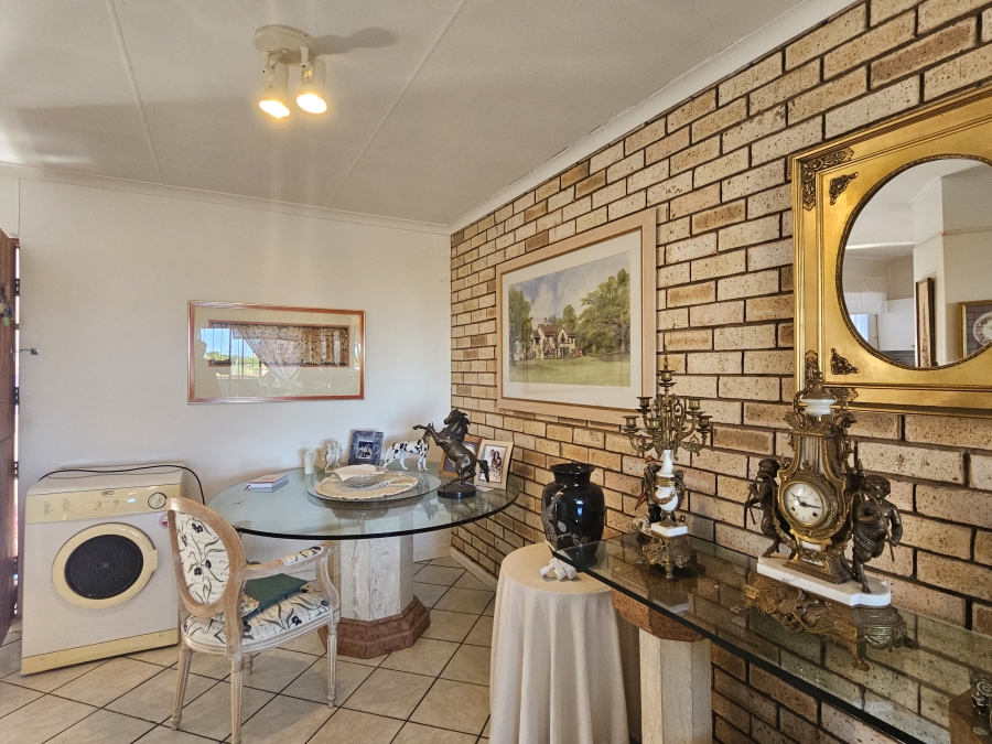 3 Bedroom Property for Sale in C Place Eastern Cape